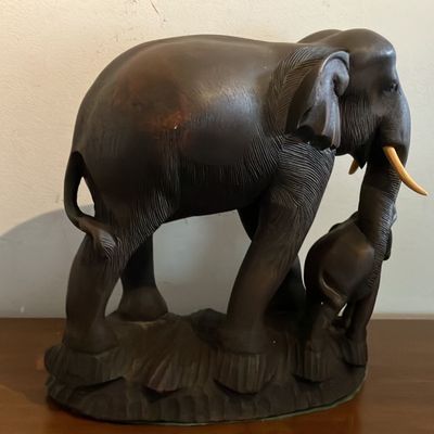 Large Hand-Carved Dark Suar Wood Mother & Baby Elephant Sculpture – 13" Detailed Balinese