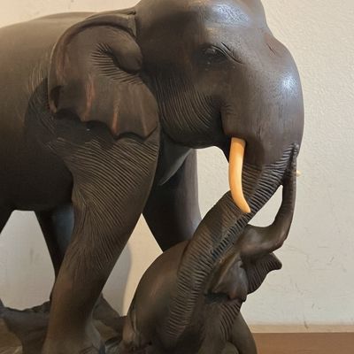 Large Hand-Carved Dark Suar Wood Mother & Baby Elephant Sculpture – 13" Detailed Balinese