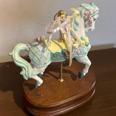 Vintage 1980s/90s Musical Porcelain Carousel Horse Figurine - Plays Music, Original Box!