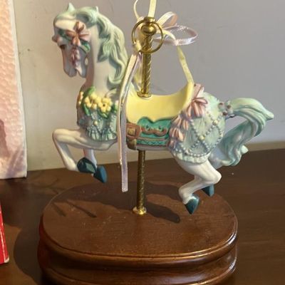 Vintage 1980s/90s Musical Porcelain Carousel Horse Figurine - Plays Music, Original Box!