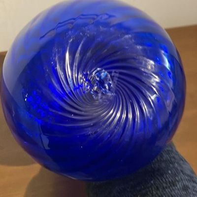 Pairpoint Hand-Blown Cobalt Blue Swirl Art Glass Vase - 8"