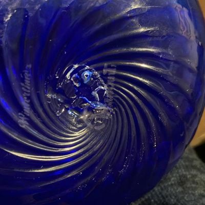 Pairpoint Hand-Blown Cobalt Blue Swirl Art Glass Vase - 8"