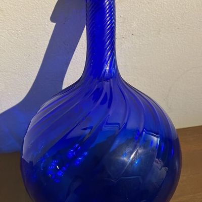 Pairpoint Hand-Blown Cobalt Blue Swirl Art Glass Vase - 8"