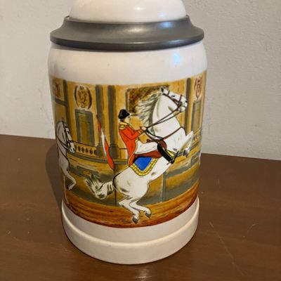 1991 AK Kaiser Porcelain Beer Stein Erbo Zinn Pewter Lid Vienna Austria Cavalry Horsemen