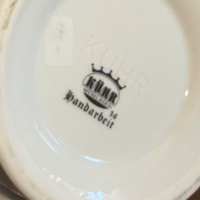 Vintage Kuhr Mühlried Handarbeit Bavarian Coat of Arms Porcelain Beer Stein - Pewter Lid. 9” Tall