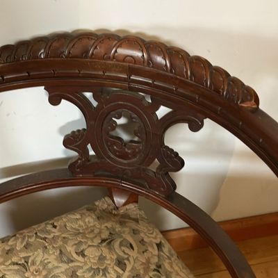Antique Victorian Carved Walnut Roundabout Corner Chair – Original Casters