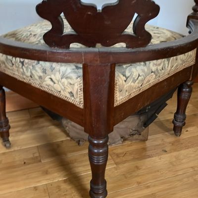 Antique Victorian Carved Walnut Roundabout Corner Chair – Original Casters