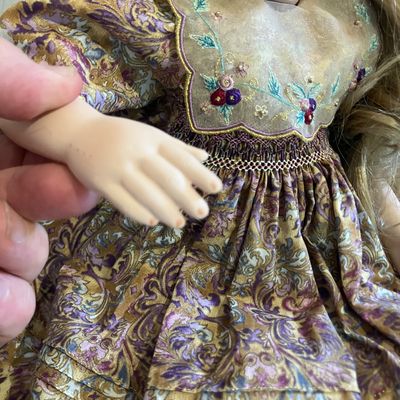 Stunning 22" Pauline Bjonness-Jacobsen Porcelain Doll #43/950 - Mint, Glass Eyes, Real Lashes.