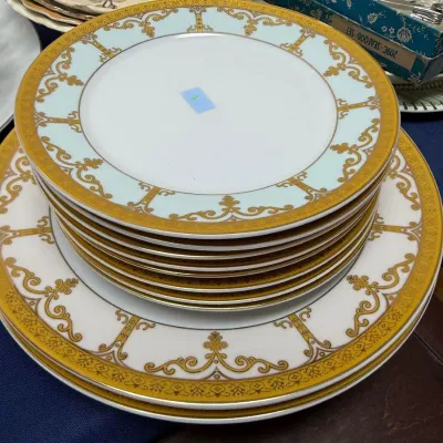 Sale Photo Thumbnail #430: Set of gilt banded china dinner plates