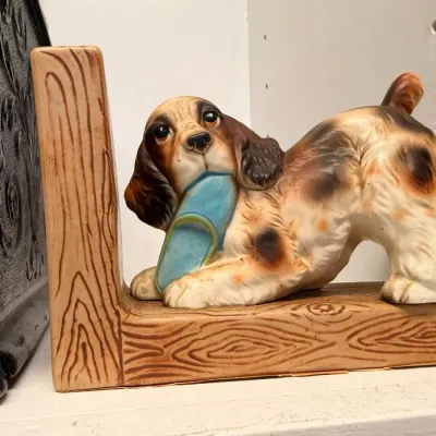 Sale Photo Thumbnail #510: Ceramic cocker spaniel faux bois bookend