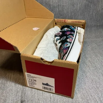 Vans Dark Floral Doheny US 7 