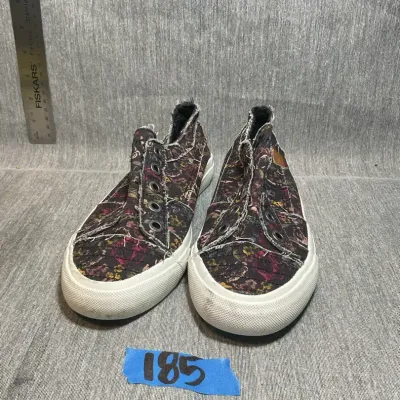 Blowfish US 7 Sneakers