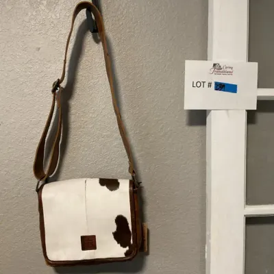 STS Ranchwear Vaquero Cowhide Della Crossbody bag