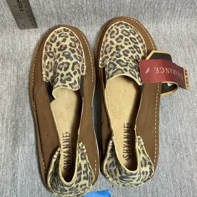 Boot Barn Cheetah Print US 7 Shoes