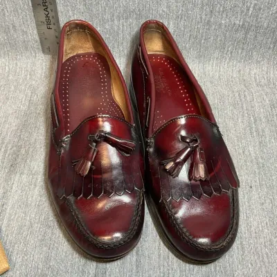 Vintage GH Bass Weejuns Mens Burgundy Leather Kiltie Tassel Loafers Made in USA Size 11