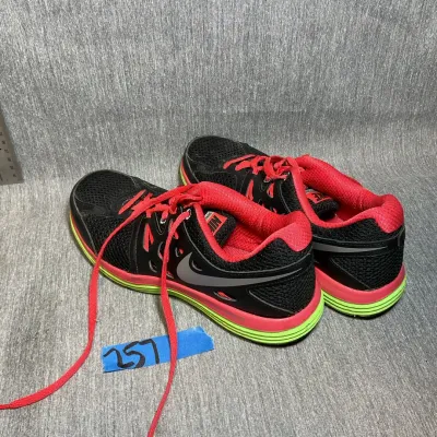 US 7 Women’s Nike Running Shoes Black/Red/Neon 