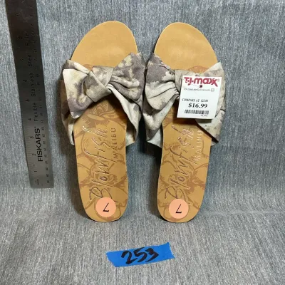 Blowfish Us 7 Sandals 