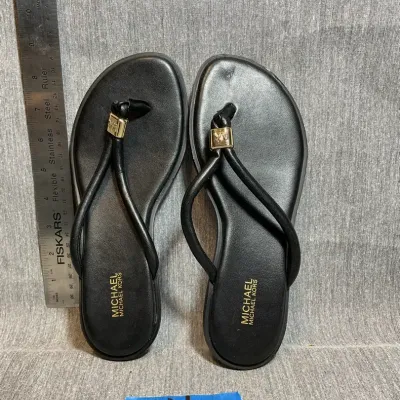 Black Michael Kors Flip-Flops US 7