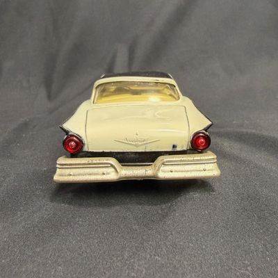 Sale Photo Thumbnail #285