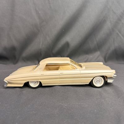 072 | 1961 Oldsmobile Super 88