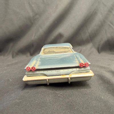 075 | 1960 Pontiac Bonneville