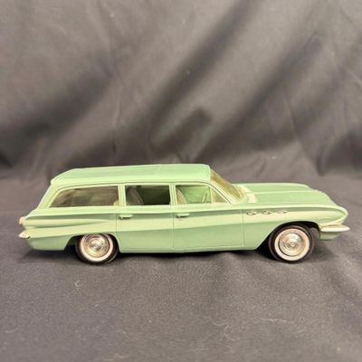 076 | 1961 Buick Special Station Wagon
