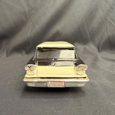 085 | 1958 Pontiac Star Chief Custom Safari Station Wagon