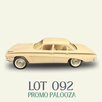 092 | 1961 Pontiac Tempest 4-Door