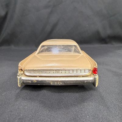 103 | 1962 Lincoln Continental