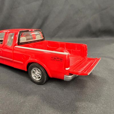 115 | 1997 Ford F-150 Pickup