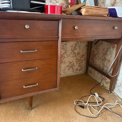 Sale Photo Thumbnail #95