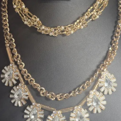 Sale Photo Thumbnail #5: Lot gold tone 3 Necklaces & 3 Bracelets [ 6 PCs.]
> 3 Necklaces : choker , 18" twisted , double strand w/pearls
> 3 Bracelets:  toggle style, 2 row , single row streach 
all in excellent condition