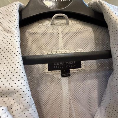 Sale Photo Thumbnail #212