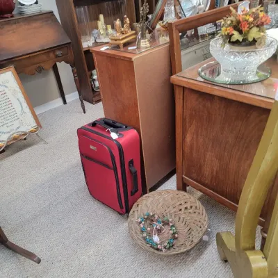 Sale Photo Thumbnail #31