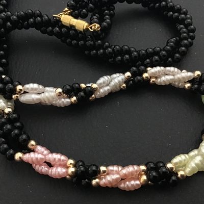 Pastel Rice Pearl Necklace Vintage