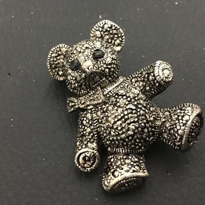 Teddy Bear Brooch marcasite look