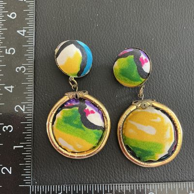 Gorgeous Vintage colorful fabric gold tone dangle earrings