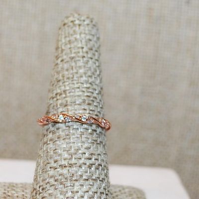 Size 7¼ Delicate Swirls Intertwined Ring with Clear Stones and ROSE GOLD Band (1.3g)