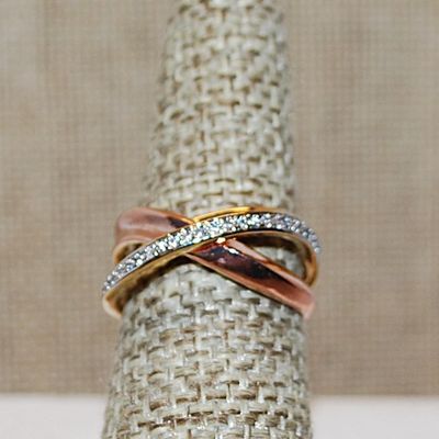 Size 10 Triple Colored Bands Ring Including Rose Gold, Silver and Gold with Row of Small Clear Stone Accents (4.7g)