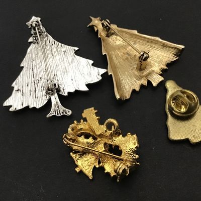 Holiday Brooch pin lot