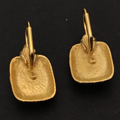 Vintage Cameo Earrings