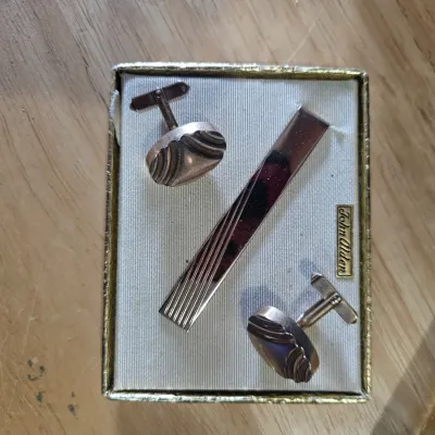 Sale Photo Thumbnail #25
