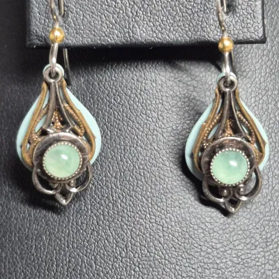 Sale Photo Thumbnail #339: 925 Sterling Silver Variscite Pendant: Natural Gemstone & Earrings 
Pendant marked 925 on a 925 sterling chain, marked on lobster clasp
Earrings are 3 layers as pictured.