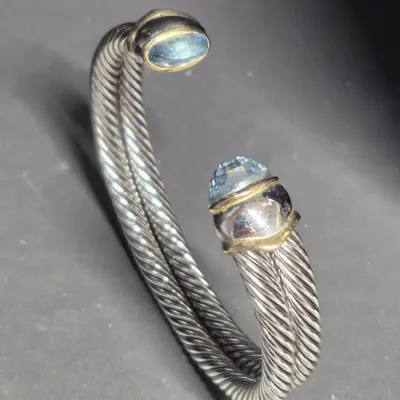 Sale Photo Thumbnail #476: Fabulous flawless chunky silvertone crystal cuff Bracelet
Fabby blue ends for brilliance
size:  3" dia