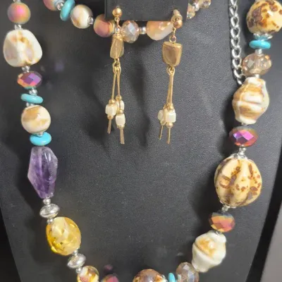 Sale Photo Thumbnail #482: Authentic glass stones and beads & Earrings matching
> necklace is bulky and stunning, 18" length w/ lobster claw
> Earrings are pierced dangle