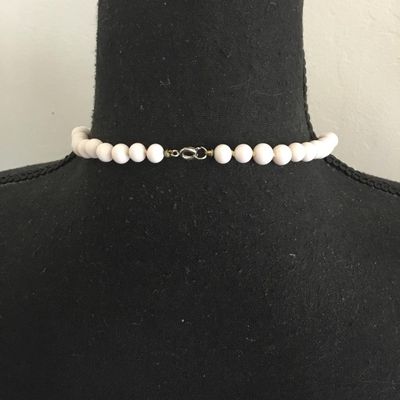 Vintage, white milk, glass bead collar necklace