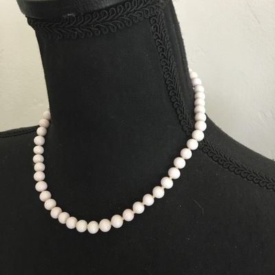 Vintage, white milk, glass bead collar necklace