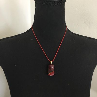 Beautiful glass pendant necklace