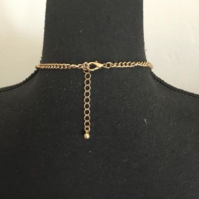 Gorgeous, gold tones, rhinestone statement necklace