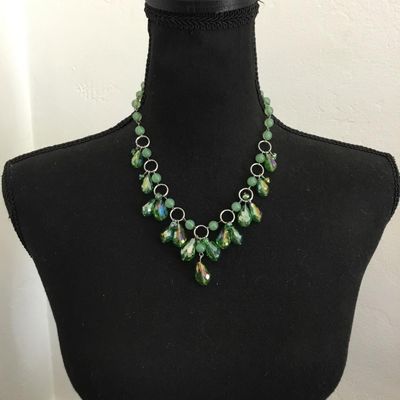 Beautiful jade green, crystal rhinestone statement necklace